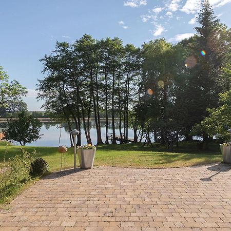 Kastanienhof Am Loppiner See Jabel Exteriör bild